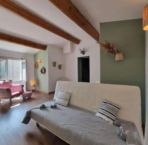 Апартаменты Maison De Famille Bouillargues